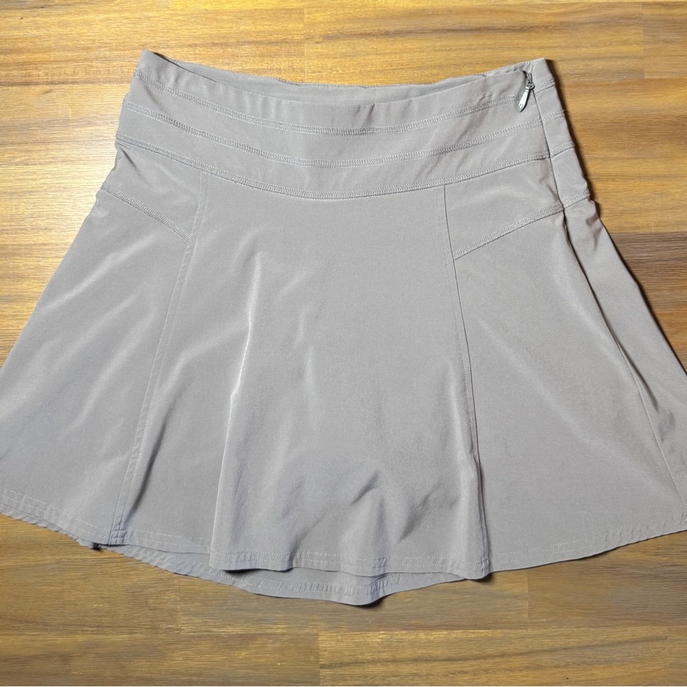Athleta Swing Skort, size 0, taupe.